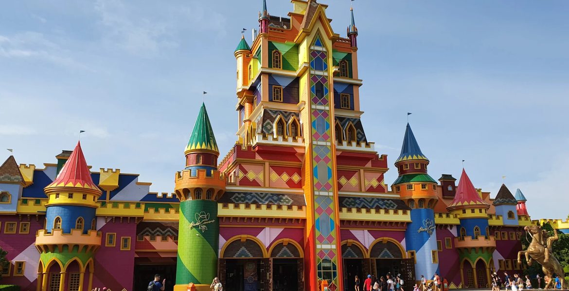 BETO-CARRERO-WORLD
